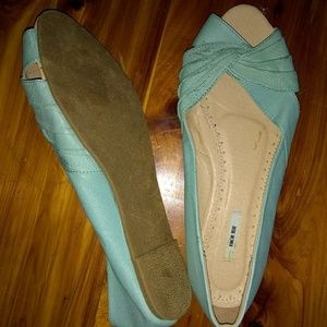 Urban Outfitters Kimchi Blue leather teal flats